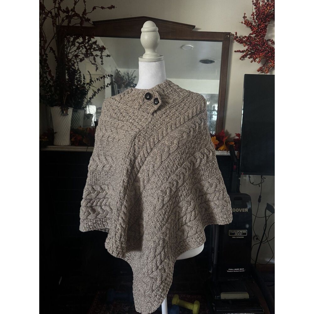 Aran Woollen Mills Merino Wool Poncho One Size Cable Knit Made Ireland NWT